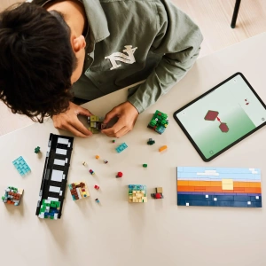 Конструктор LEGO Minecraft 21589 Мини-биомы
