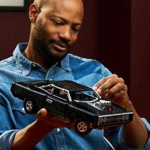 Конструктор LEGO Technic 42231 Автомобиль Fast and Furious Dodge Charger R/T