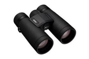 Бинокль Nikon Monarch M7 8x42