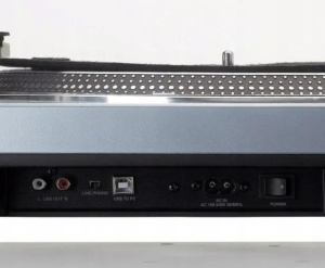 Проигрыватель винила LENCO L-3809ME, серебристый/черный
