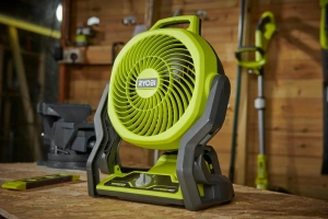 Аккумуляторный настольный вентилятор RYOBI RF18-0
