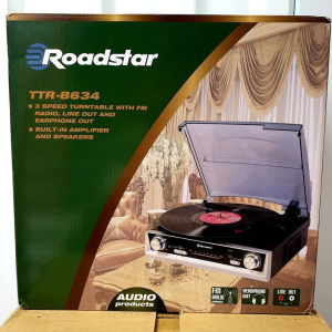 Виниловый проигрыватель Roadstar TTR-8634 black/silver