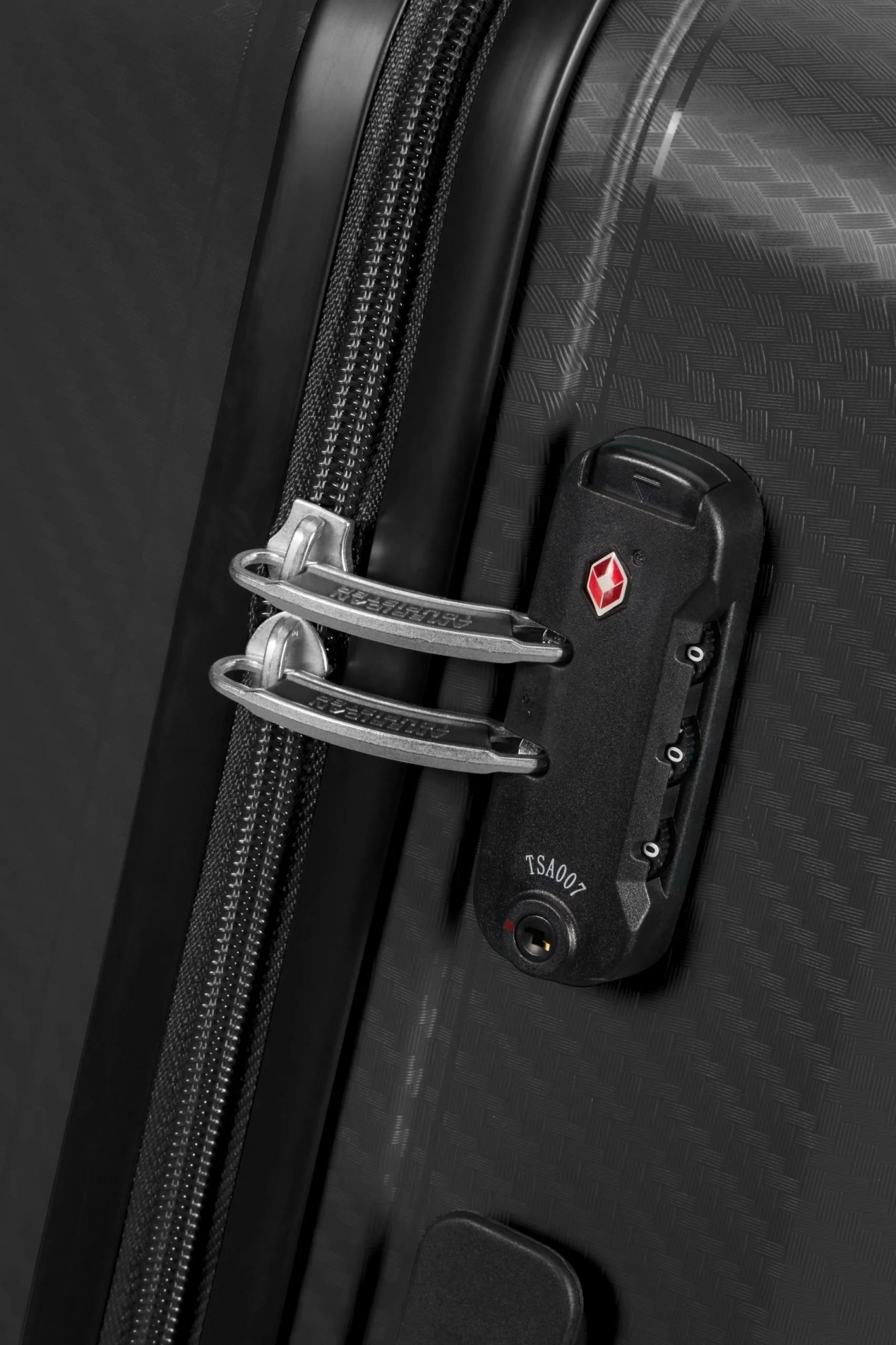 American Tourister Summer Hit чемодан для ручной клади черный