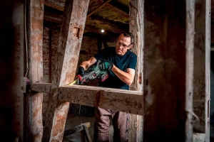 Аккумуляторная сабельная пила Metabo SSEP 18 LT BL без АКБ и ЗУ в кейсе