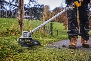 Аккумуляторный триммер для травы DeWalt DCMST561N, без АКБ и ЗУ