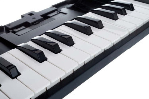 USB MIDI-клавиатура Roland K-25M