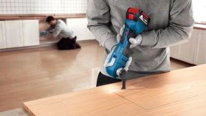 Многофункциональный инструмент Bosch GOP 185-LI 06018G2021
