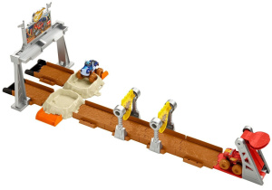 Трек Fisher-Price Blaze Грязевая яма со слаймом GVG53 разноцветный