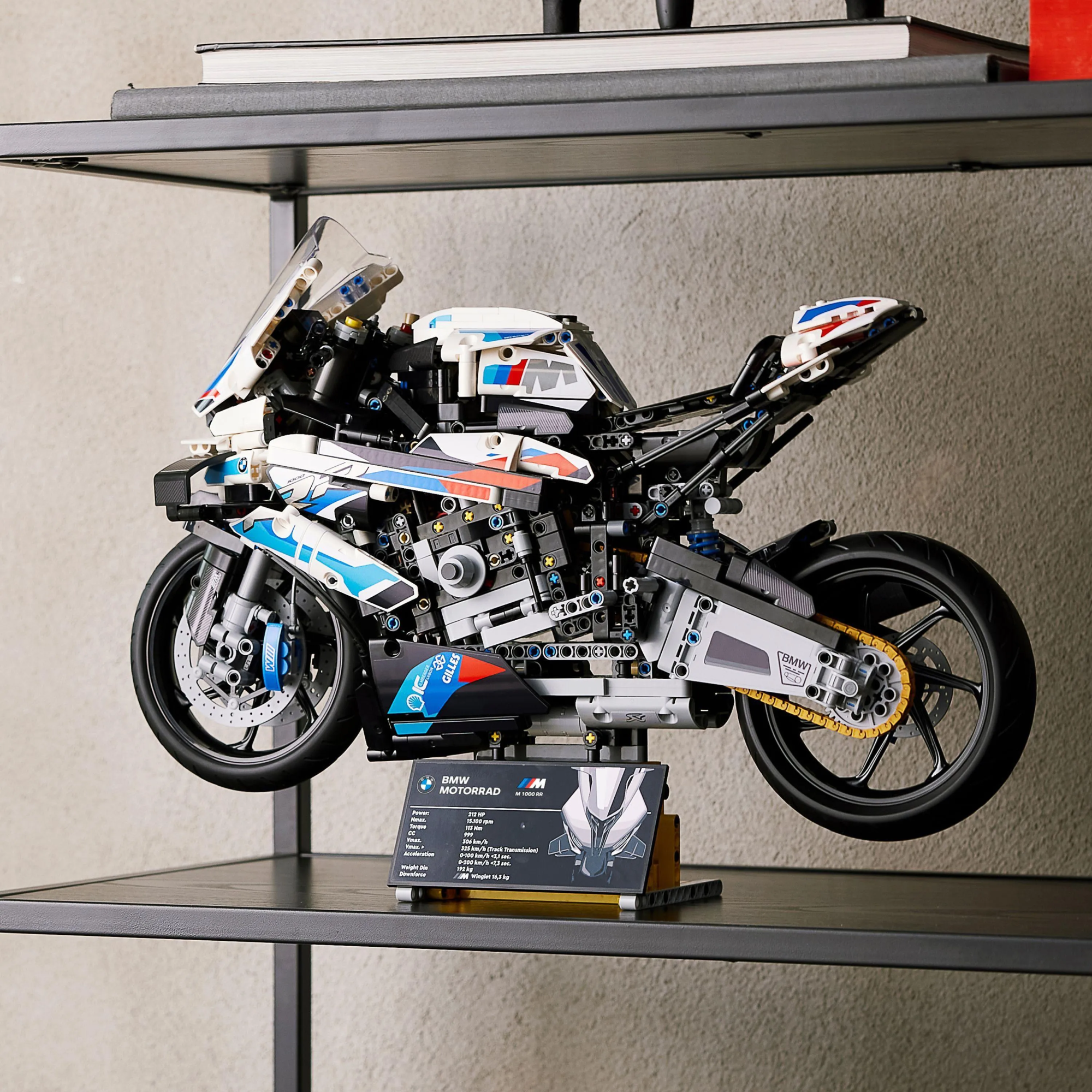 LEGO Technic 42130 BMW M 1000 RR