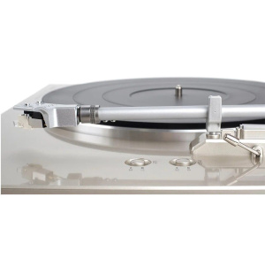 Виниловый проигрыватель Denon DP-300F светло-серебристый