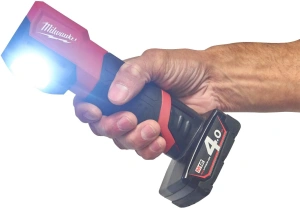 Аккумуляторный светодиодный фонарь Milwaukee M12 CML401 12 В, 1×4,0 А·ч АКБ, ЗУ