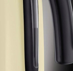 Чайник Russell Hobbs 20415-70, кремовый