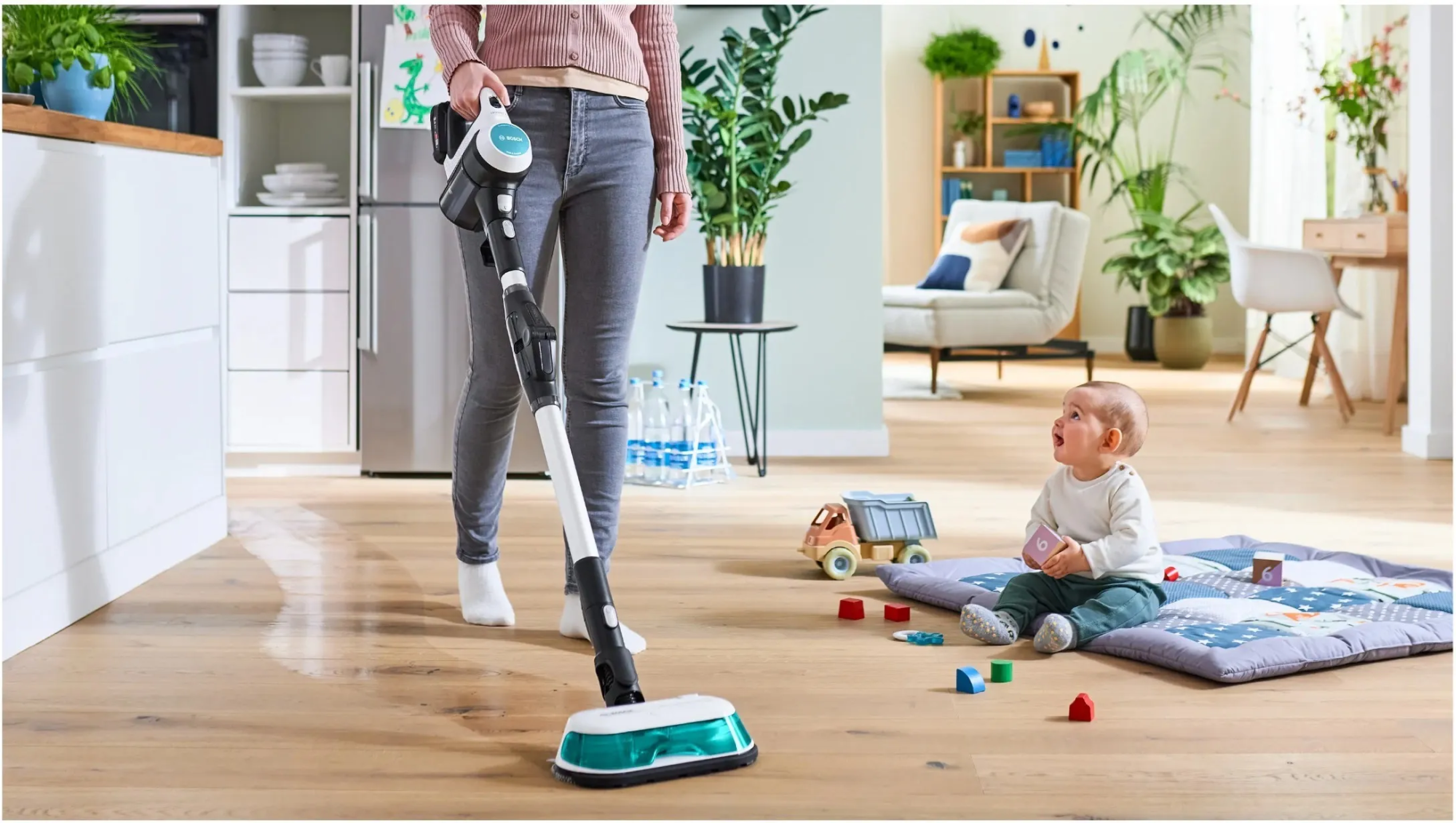 Пылесос Bosch Unlimited 7 ProHygienic Aqua BCS71HYG2