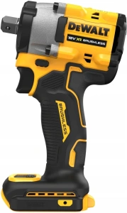 Аккумуляторный ударный гайковерт DeWALT DCF922P2T с АКБ и ЗУ