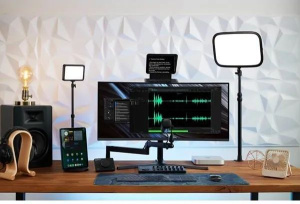 Телесуфлёр Elgato Prompter (10WAD9901)