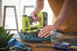 Степлер RYOBI R18st50-0
