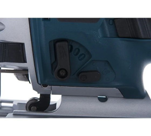 Электролобзик BOSCH GST 150 CE кейс, 780 Вт
