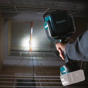 Аккумуляторный фонарь Makita DML812 18 В, без АКБ и ЗУ