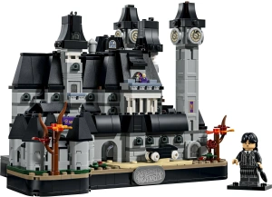 Конструктор LEGO Wednesday Академия Невермор 76788