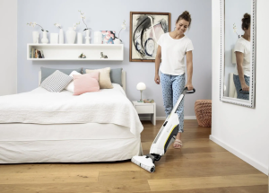 Беспроводная электрическая швабра Karcher FC 5 Premium Home Line 1.055-660.0