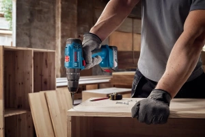 Ударная дрель-шуруповерт Bosch GSB 183-LI 06019K9100