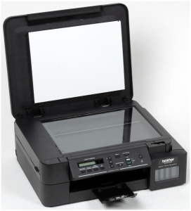 МФУ струйное Brother DCP-T520W InkBenefit Plus, цветн., A4, черный
