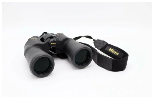 Бинокль Nikon Aculon A211 12x50
