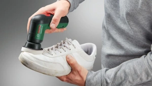 Аккумуляторная щетка для чистки Bosch UniversalBrush 06033E0002