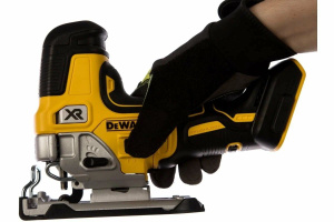 Аккумуляторный лобзик DeWALT DCS335NT, без АКБ и ЗУ, в кейсе