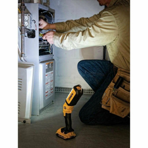 Аккумуляторный фонарь DeWALT DCL050-XJ без АКБ и ЗУ