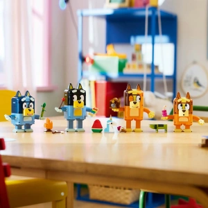 LEGO Bluey 11217 Семья Блуи из кубиков