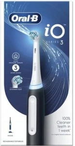 Электрическая зубная щётка Oral-B iO Series 3 Matt Black, с дорожным футляром