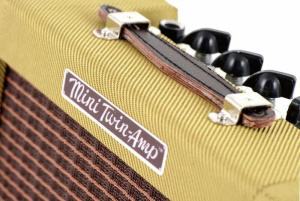 FENDER MINI 57 TWIN-AMP Комбоусилитель для электрогитары