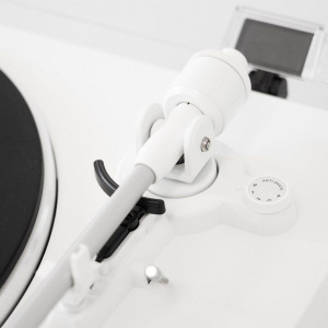 Виниловый проигрыватель Audio-Technica AT-LP3