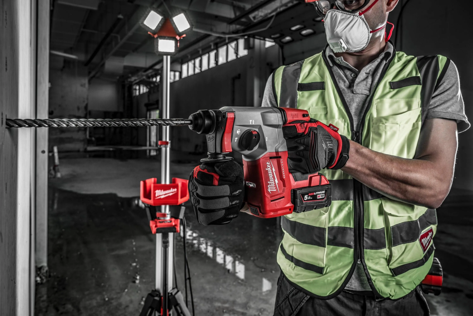Аккумуляторный перфоратор Milwaukee M18 BLH-502X 4933478894