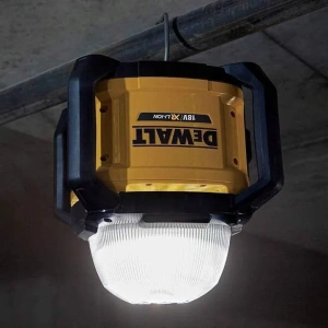 Аккумуляторный светильник DeWALT DCL074 без АКБ и ЗУ