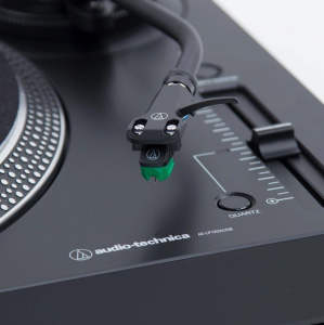 Виниловый проигрыватель Audio-Technica AT-LP120XUSB, черный
