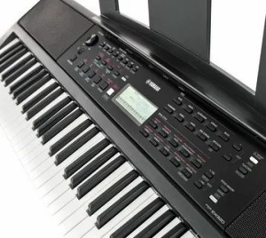 Синтезатор YAMAHA PSR-EW320