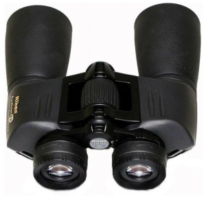 Бинокль Nikon Action EX 10x50 CF черный