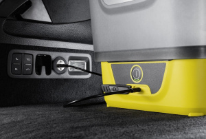 Мобильный очиститель для улицы Karcher OC 4 + Pet Kit 1.599-353.0