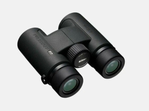 Бинокль Nikon Prostaff P7 10x30